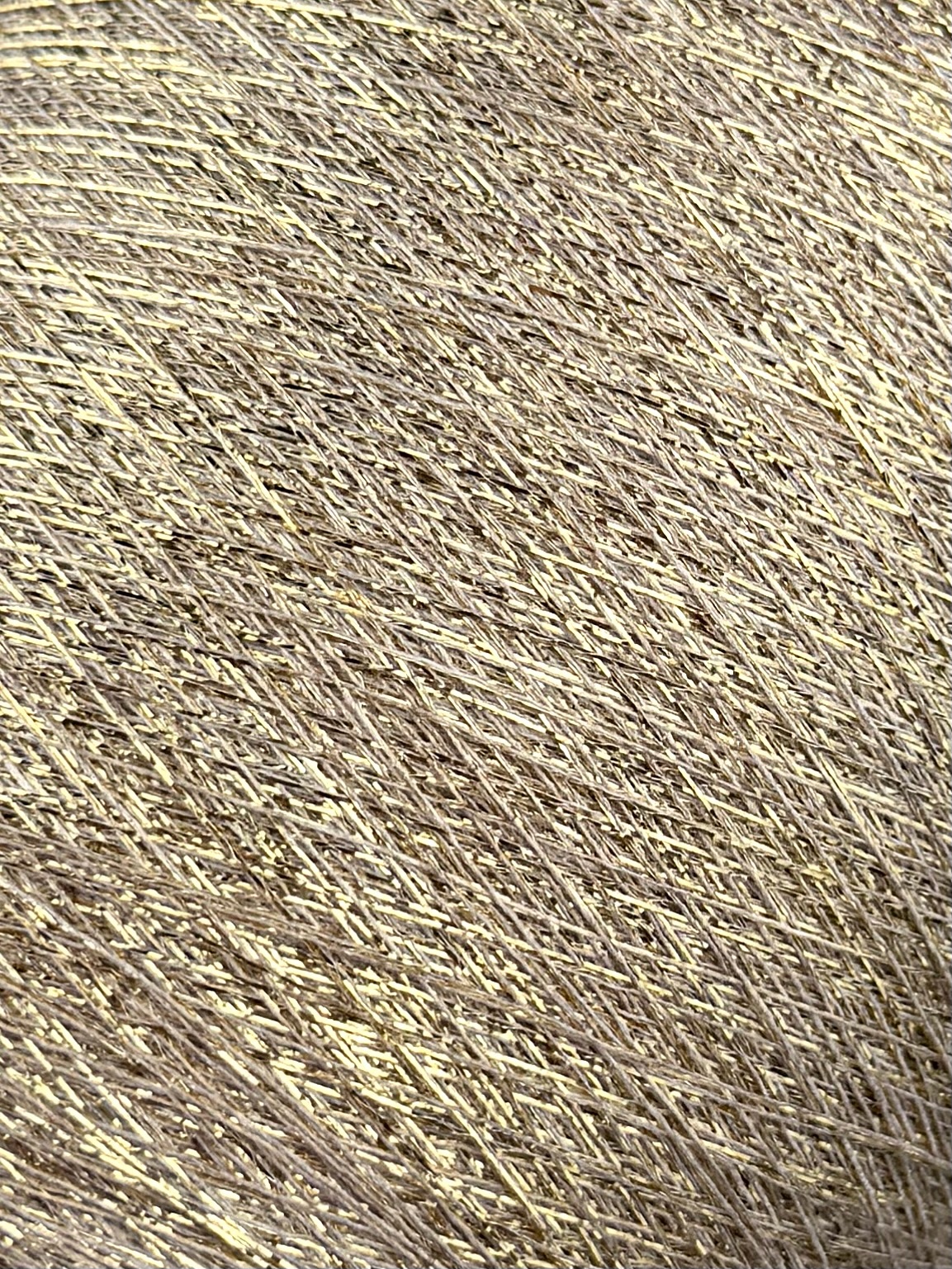 Torcitura di Domaso Art. BACH 1/34000 – Leuchtendes Garn mit zartem Lamé-Effekt col. Warmbeige 18